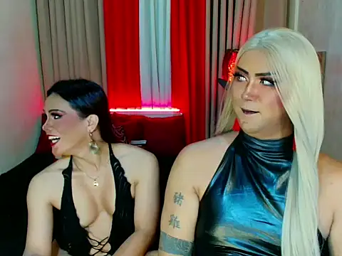 Wildest_Slave_Huntress webcam