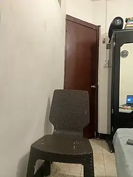bigdick211292 live cam on StripChat