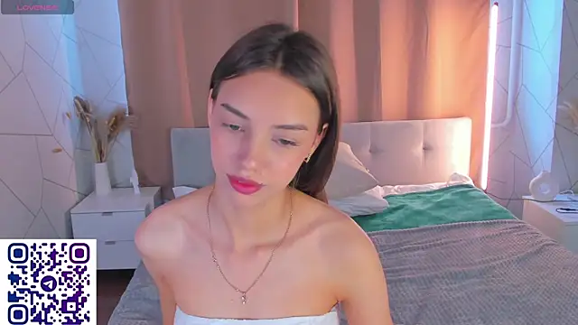 Tiffany-Grace webcam