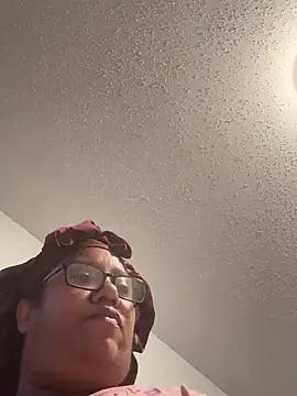 ebonyred webcam