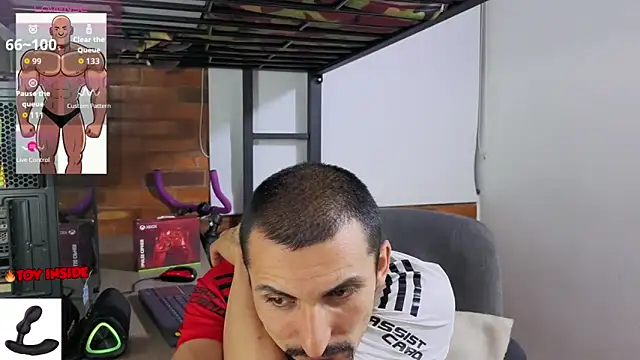 Marck_Muscle webcam