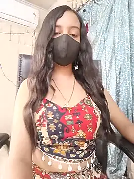 Parinaaz18 webcam