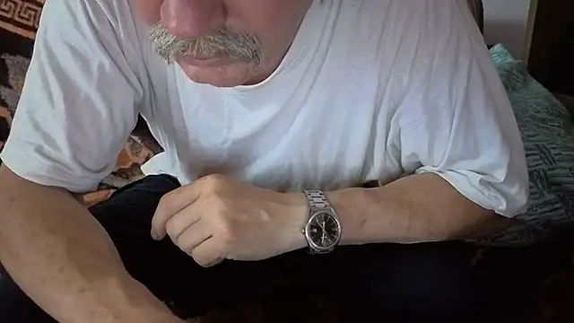 loverboyxxx69 webcam