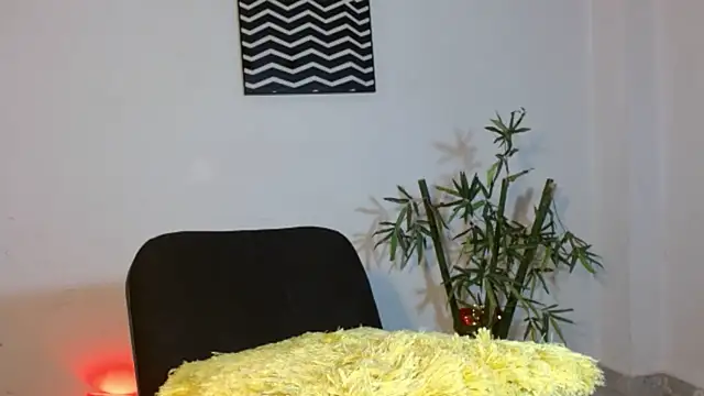KamilaParrisx webcam