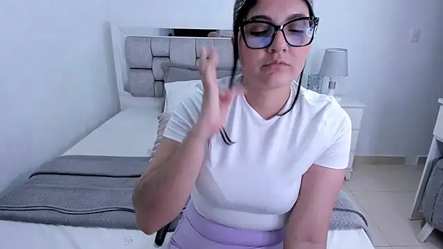 Camilaa_bueno webcam