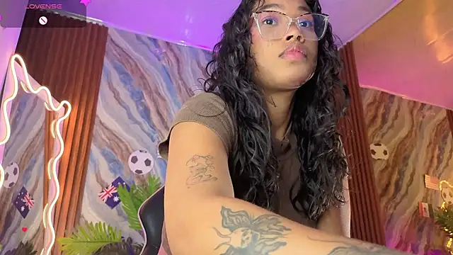 penelope_tay1 webcam