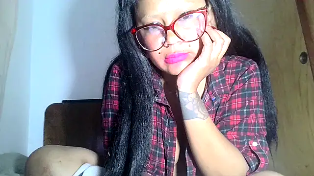 xblackstarX1 webcam