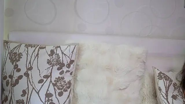 JadeYum webcam