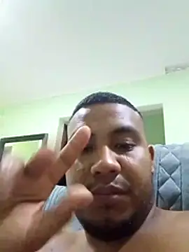 Giovann14 webcam