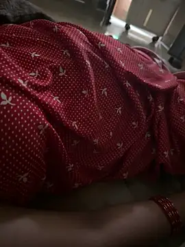 Bold_couple_desi webcam