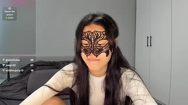 HelenBlazeTrt webcam