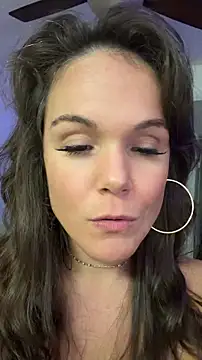 BaileyMFox webcam