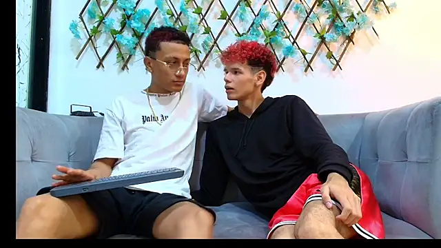 KING_BOYS2026 webcam