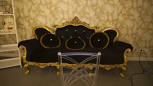 AlesiaDessmond webcam