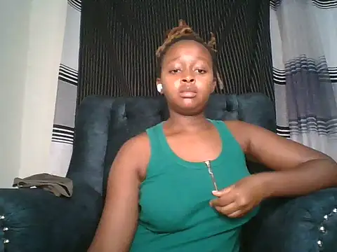 Ellah_simone webcam