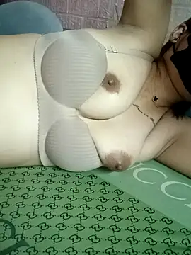 Heni_sweet webcam