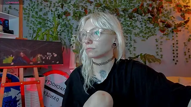 tattoo_art_baby live cam on StripChat