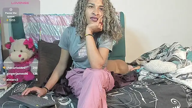 StefanyMiler webcam