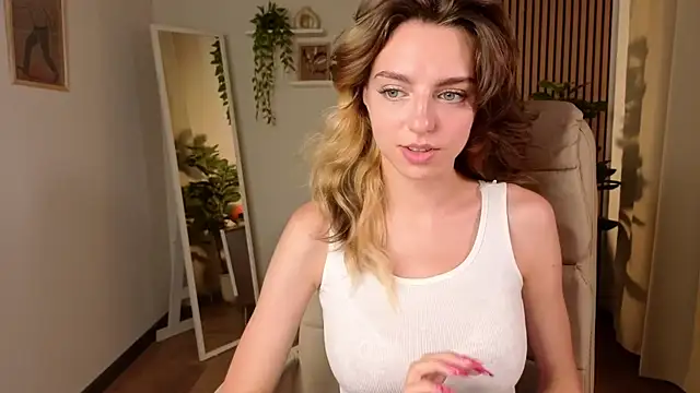 cherrycl0ud - CherryCl0ud's free webcam - UK Sex Cams