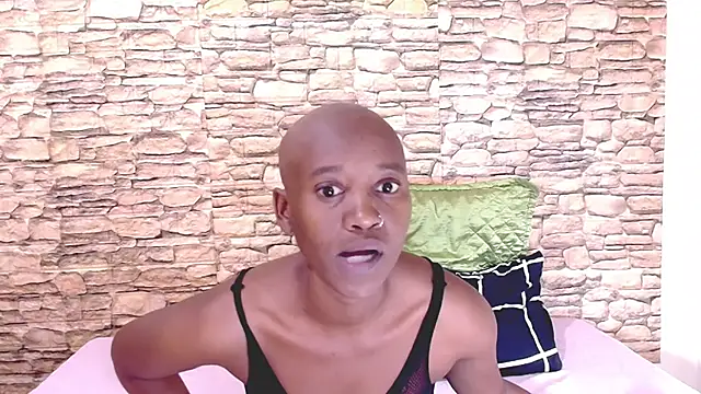 EbonyOlive69 webcam