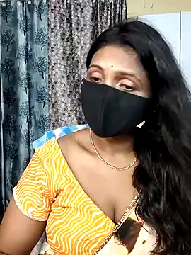 Hotty_Kavita webcam