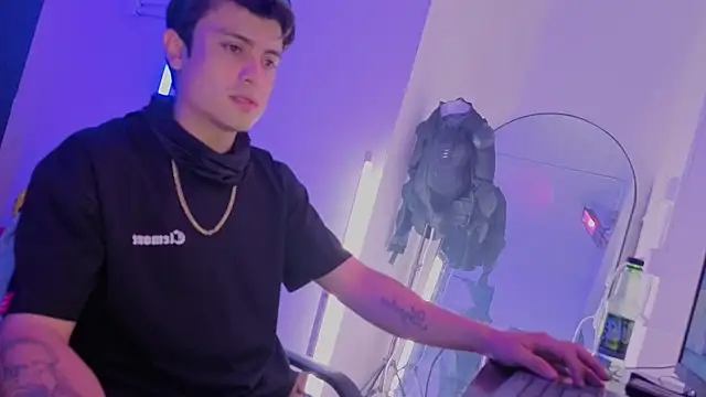 angel_still_ webcam