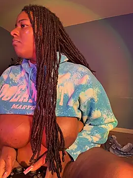 GirthGoddessCoco webcam