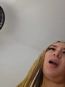 alaia_princess webcam