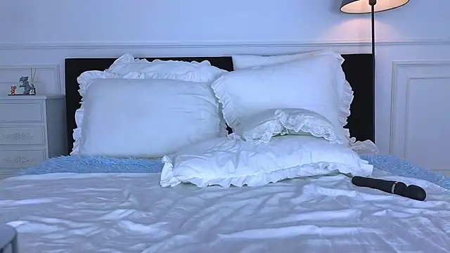 NicoleMarani webcam
