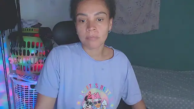 shayna_cute - Shayna_cute's free webcam - UK Sex Cams