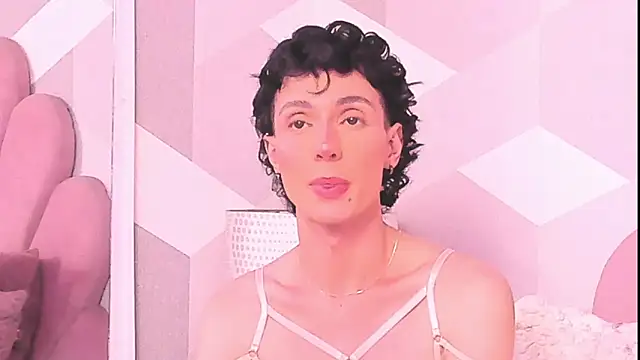 KylieMonnett webcam