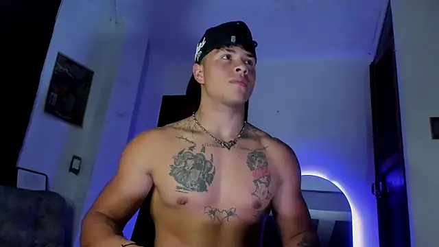 Dominic_Biker__ webcam