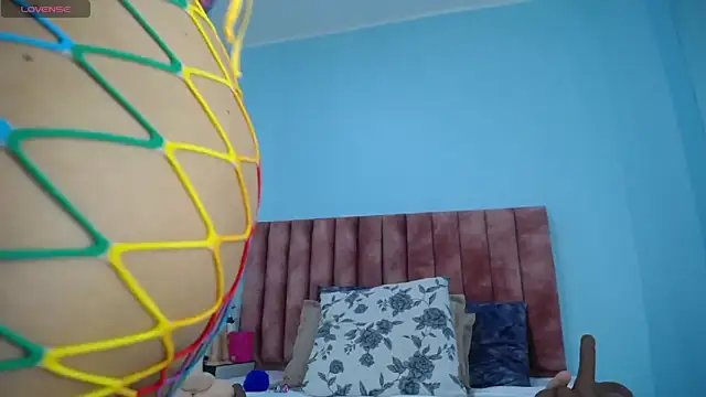 nana_levy webcam