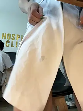 secretly_masturbating's live cam