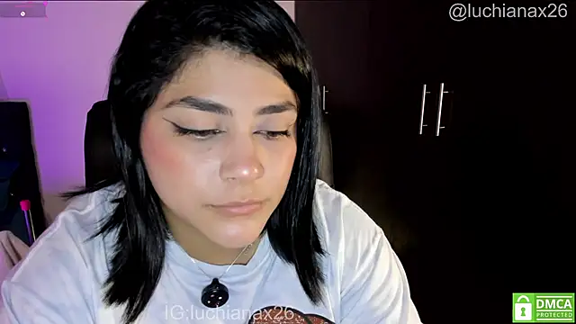 lucy26_ webcam