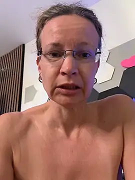 AnnikaRose webcam