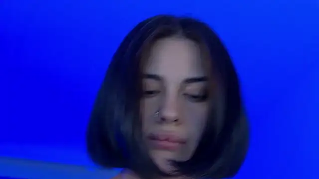 AdrianaToress webcam