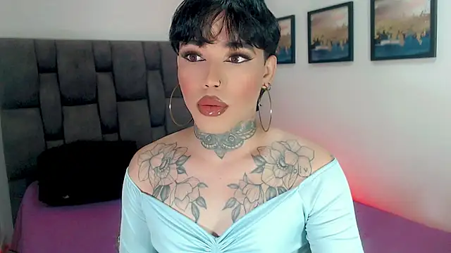 little_star_porn live cam on StripChat