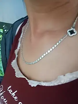 Heryy_xx webcam