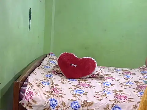 Indian_Horny_Wife live cam on StripChat