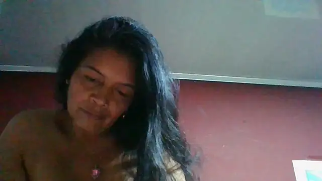 DianaOchoa_ live cam on StripChat
