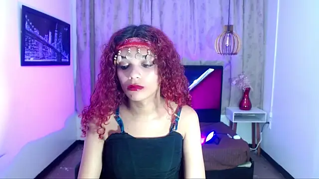 luisa__torres webcam