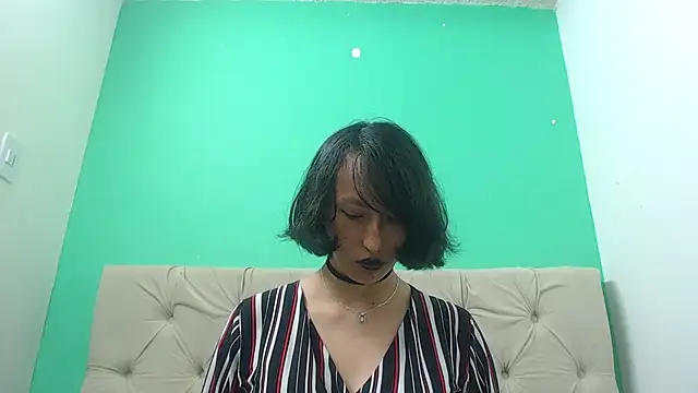 amoremerchmar webcam
