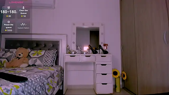 sharonDulce webcam