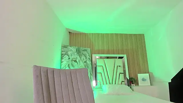 lilithGrayy_ webcam