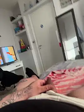 Tonymonta678945 webcam