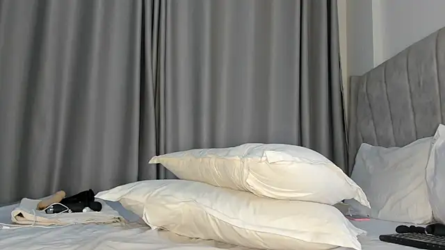 thee_sexy_goddess webcam