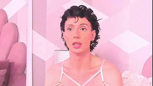 KylieMonnett webcam