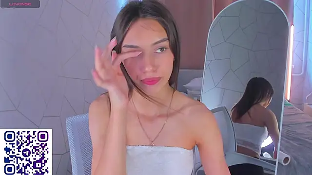 Tiffany-Grace webcam