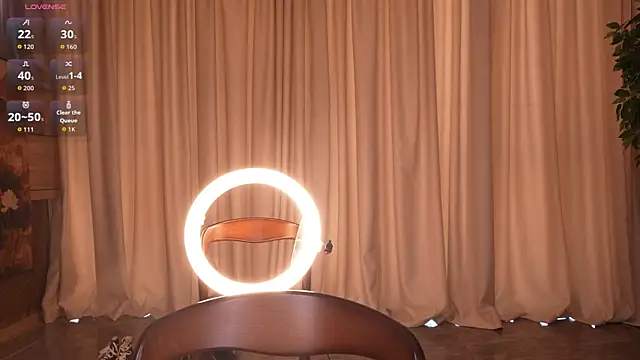 Amelyisthatyou webcam